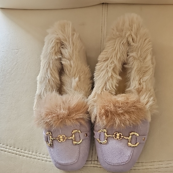 Unbranded Shoes - Unbranded Faux Fur Lined Loafers, Lilac, Size 37 = U.S. 6.5